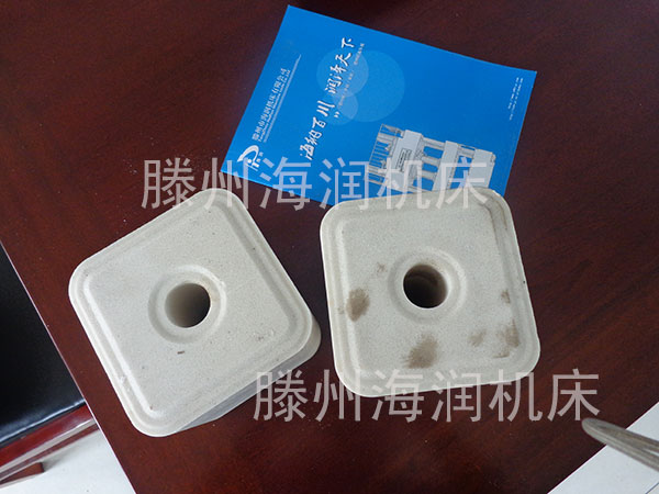 海潤(rùn)新品：牛羊舔鹽液壓機(jī)